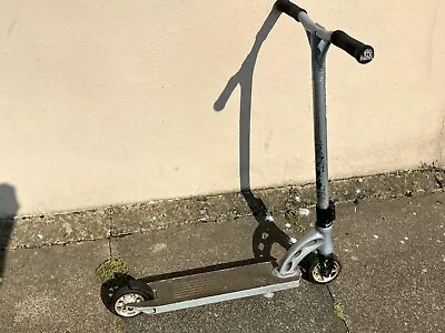 MGP MADD VX4 Stunt Scooter Threadless Steel Fork Frame Silver Full Working Order • £12