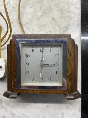 £5 • Buy Art Deco Oak Sterling Croydon England Electric Mantle Clock