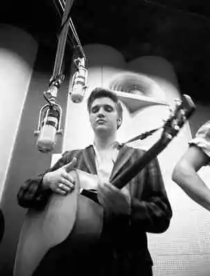 Elvis Presley Recording At RCA Victor Studio In 1956 Picture Photo Print 4  X 6  • $8.50