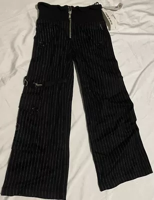 A10 Girls Age 6-7 Years Pampolina Black Striped Trousers 116 Cm • £6.99