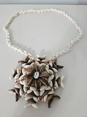 Vintage Hawaii Handmade Cowie Shell  Wedding Lei Necklace 6  Star 20  Long Total • $32