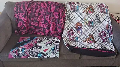 Monster High 3 Piece Twin Bedding Set  Fitted Sheet Flat Sheet Standard Pillow • $29.99