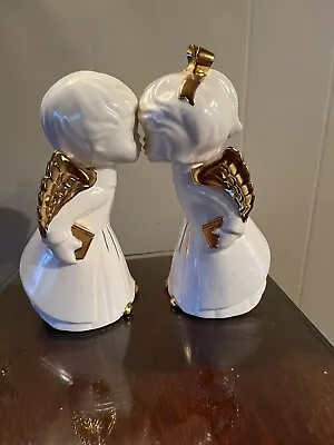 Vintage Ceramic Kissing Angels White Gold • $9.95