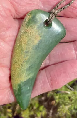 Hand Carved J Kerwin MĀori Raukaraka Greenstone Nephrite Jade Niho Shark Tooth • $150