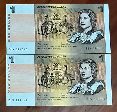 2 X  Consecutive One Dollar $1 Australian Banknote 1982 Johnston Stone UNC • $10