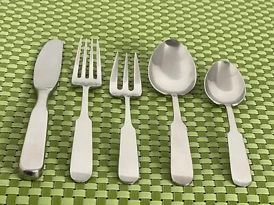 Towle Lauffer HERITAGE Stainless Germany Satin Flatware Smart Choice E68G • $19.85