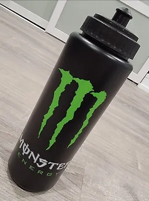 Monster Energy 32oz  Water Bottle • $20
