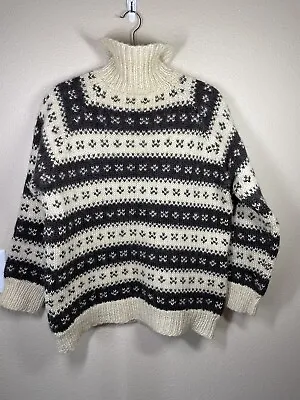Fair Isle Hand Knit Men’s Sweater Size L/XL. Wool Mock Neck Chunky • $31.45