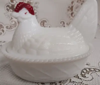 Vintage Milk Glass Hen On Nest • $9.95
