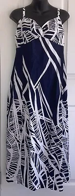 CAPTURE  Ladies 100% Cotton Maxi Dress Sz 12. Navy / White. Lined • $10