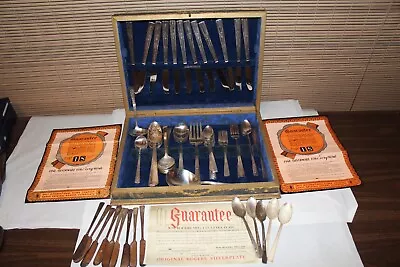 International Silver Wm. Rogers Extra Plate Silverware 75 Piece Set W/wooden Box • $45