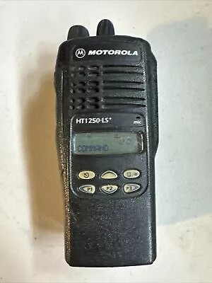 Motorola HT1250 LS+ UHF (403-470MHz) Portable Radio - AAH25RDH9DP5AN • $149.99