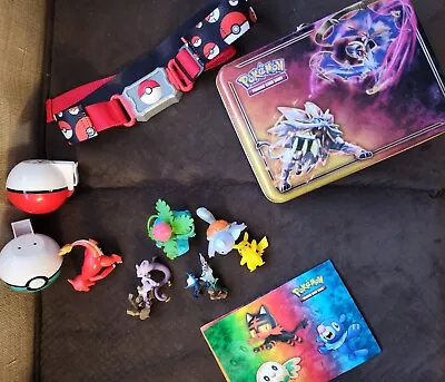 $29.99 • Buy Nintendo Pokemon Figures Poke Balls And Clip  N Go Belt,stickers, Box. T7