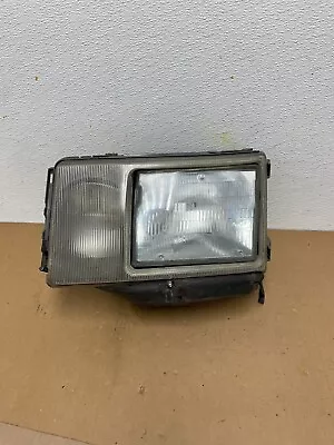 1986 To 1993 Mercedes-Benz W124 300E Left Driver Headlight 1248205561 3876N • $109.99