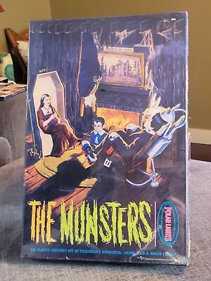 Polar Lights The Munsters Large Model Kit-MISB MODEL # 5013 Factory Sealed 1997. • $49.99