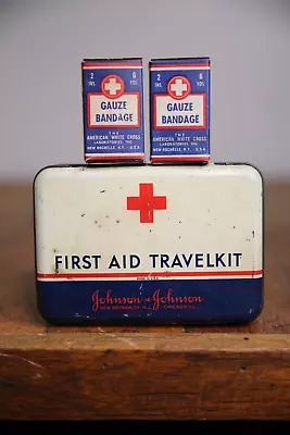 Vintage Johnson & Johnson Emergency Case For First Aid Red Cross Tin Box • $22.75