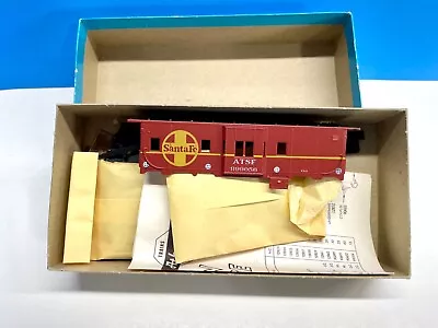 TWO (2) HO Scale Santa Fe (ATSF) Caboose Kits By Athearn - NIB • $9.95