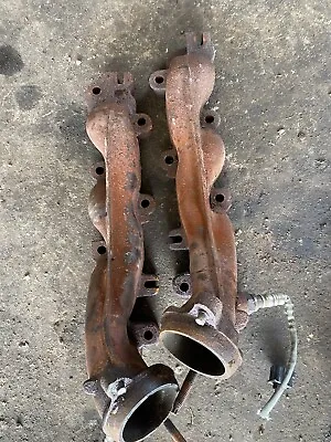 5.7 Hemi V8 Exhaust Manifolds M1S63 • $99.99