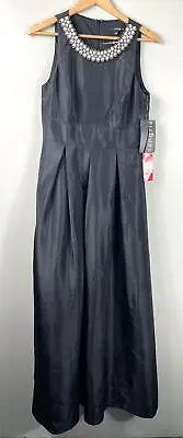 NWT: Sangria Formal Dress Womens 8 Black Ballgown Pearl Neckline MSRP $79 • $21.49