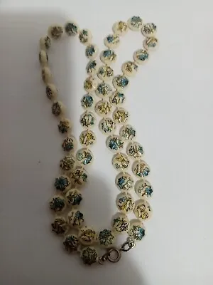Vintage Floral Beaded Necklace.24   Total Length. • $11.50