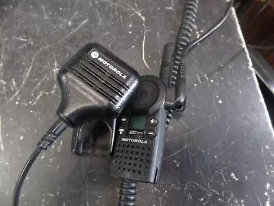 Motorola CLS1410 4-Channel UHF Two-Way Radio W/ Belt Clip - UNTESTED W/ Mic • $69.99