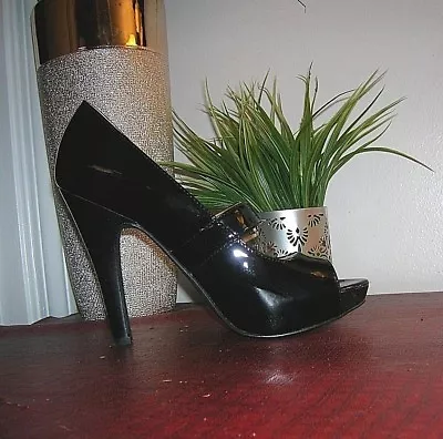 MICHAEL Michael Kors Chandler Black Patent Leather Mary Jane Heel Shoes 7 New • $119.99