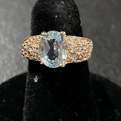 Lind Ring  Size 4 Shiny Stones Estate Jewelry  • $9.95