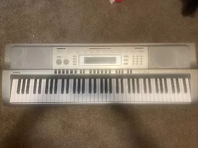 Casio WK-200 76-Key Workstation Keyboard • $70