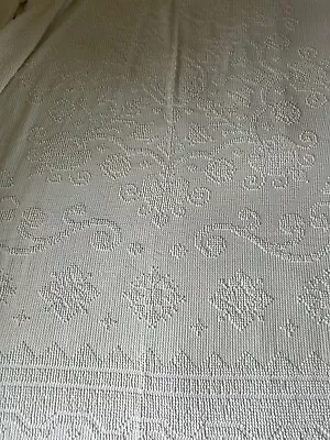 Vintage Heirloom Bates  Old Country Pride Hobnail Bedspread White 102  X 92  • $49.99