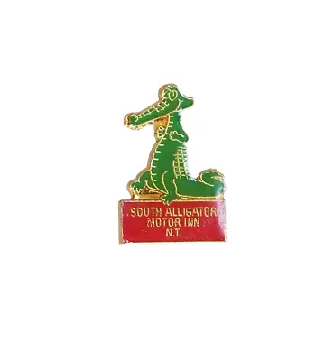 Vintage South Alligator Motor Inn Nt Souvenir Lapel Pin Hat Tie Badge Brooch • $16.02