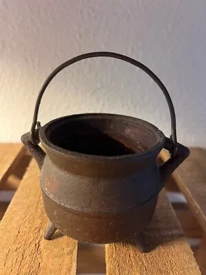 Vintage Miniature Cast Iron 3-leg Cauldron Pot Kettle With Handle R2s2 • $17