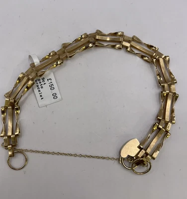 £150 • Buy 9ct Gold 3 Bar Gate Bracelet