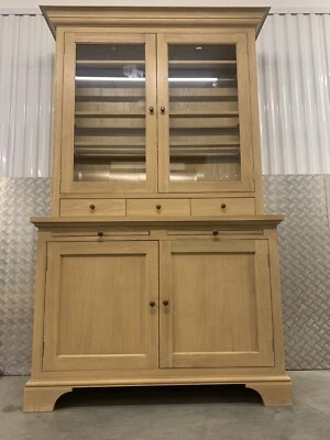 £3095 • Buy Neptune Henley Kitchen Dining Lounge Contemporary 4ft Glazed Dresser RRP£4190