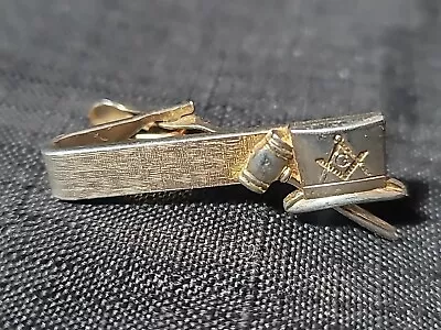 Vintage Masonic Tie Clip Past Worshipful Master Top Hat And Gavel Bar Tack  • $14.99