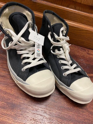 $30 • Buy NEW ZARA CONVERSE SNEAKERS BLK & WHITE - Men's USA SIZE 11 EU Size 44
