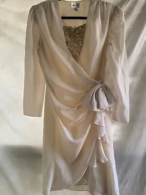 Abbey Kent Vintage Cocktail Dress Ivory 7/8 • $23