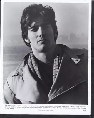 Ken Wahl Closeup In The Soldier 1982 Movie Photo 43452 • £5.30