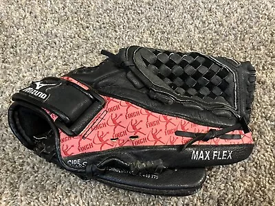 MIZUNO PROSPECT 11.5  YOUTH GPP1154 Max Flex Softball Glove Right Throw • $12.99