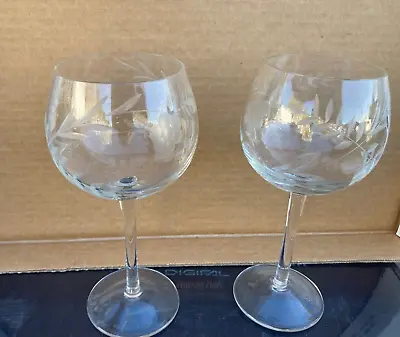 Vintage Floral Etched Clear Stemware Wine Glasses Goblets Set Of 2 Granny Core • $12.99