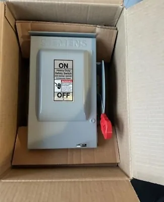 Siemens 30a 480v 3phase  Disconnect Switch Rainproof Non Fuse  Nema 3r  • $125