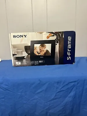 Sony DPF-D710 7  Digital Picture Frame New In Open Box With Remote • $20