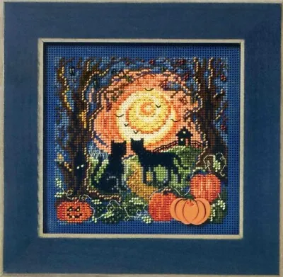 MILL HILL Buttons Beads Kit Counted Cross Stitch MOONLIT KITTIES Fall • $11.75