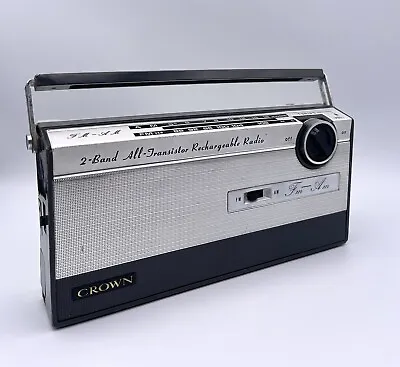 $115 • Buy Vintage Crown TRF-1500R  FM/ AM 2 Band 9 Transistor 1960S Rechargeable Radio