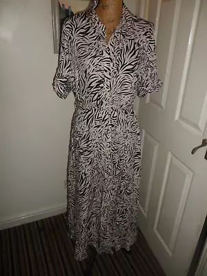 F&F Ladies Midi Tea Dress Cream & Black Print Size 14 Ex Con • £4.99