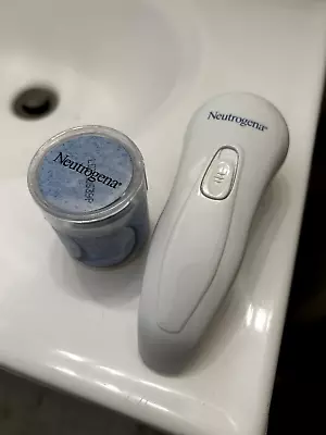 Neutrogena Microdermabrasion System • $75