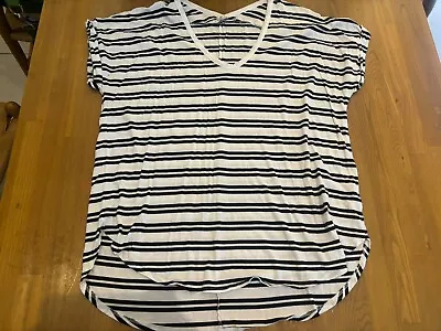 Decjuba Womens- Striped Neck Tshirt- Size L Large- T-Shirt Top • $20