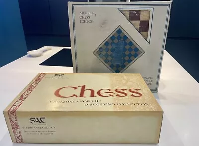 Studio Anne Carlton Shakespeare & The Globe  Chess Set And SAC Handmade Board • £325