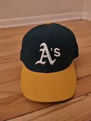 Oakland A's MLB Vintage 1990s New Era 5950 Diamond Collection Pro Model Hat • $49.99