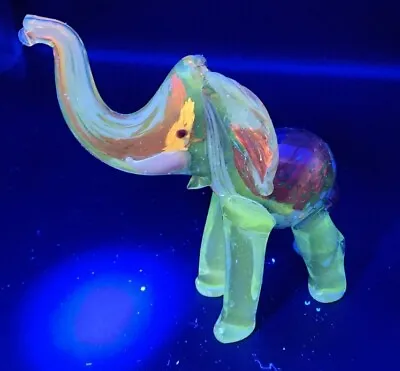 Colorful UV REACTIVE VTG 60's MURANO ELEPHANT SCULPTURE FIGURINE ~ 7  H • $75