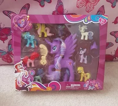 Brand New In Box (BNIB)  My Little Pony  Alicorn Twilight Sparkle & Mini Figures • £25